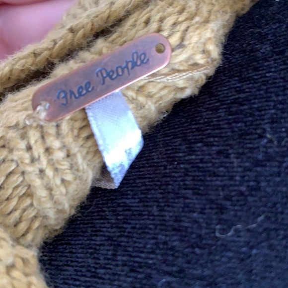 Free People Bell Sleeve Tunic Sweater - Picture 3 of 3